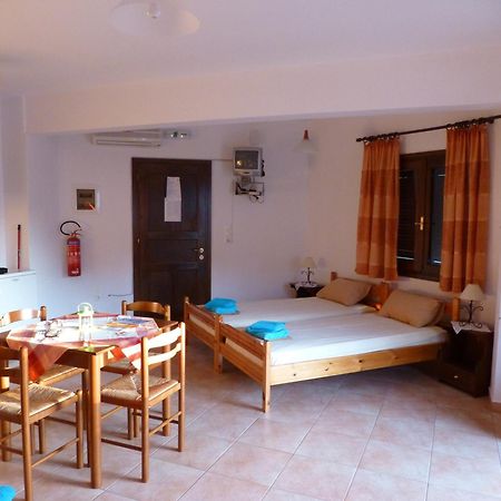 Apartamento Efterpi Myrina Exterior foto